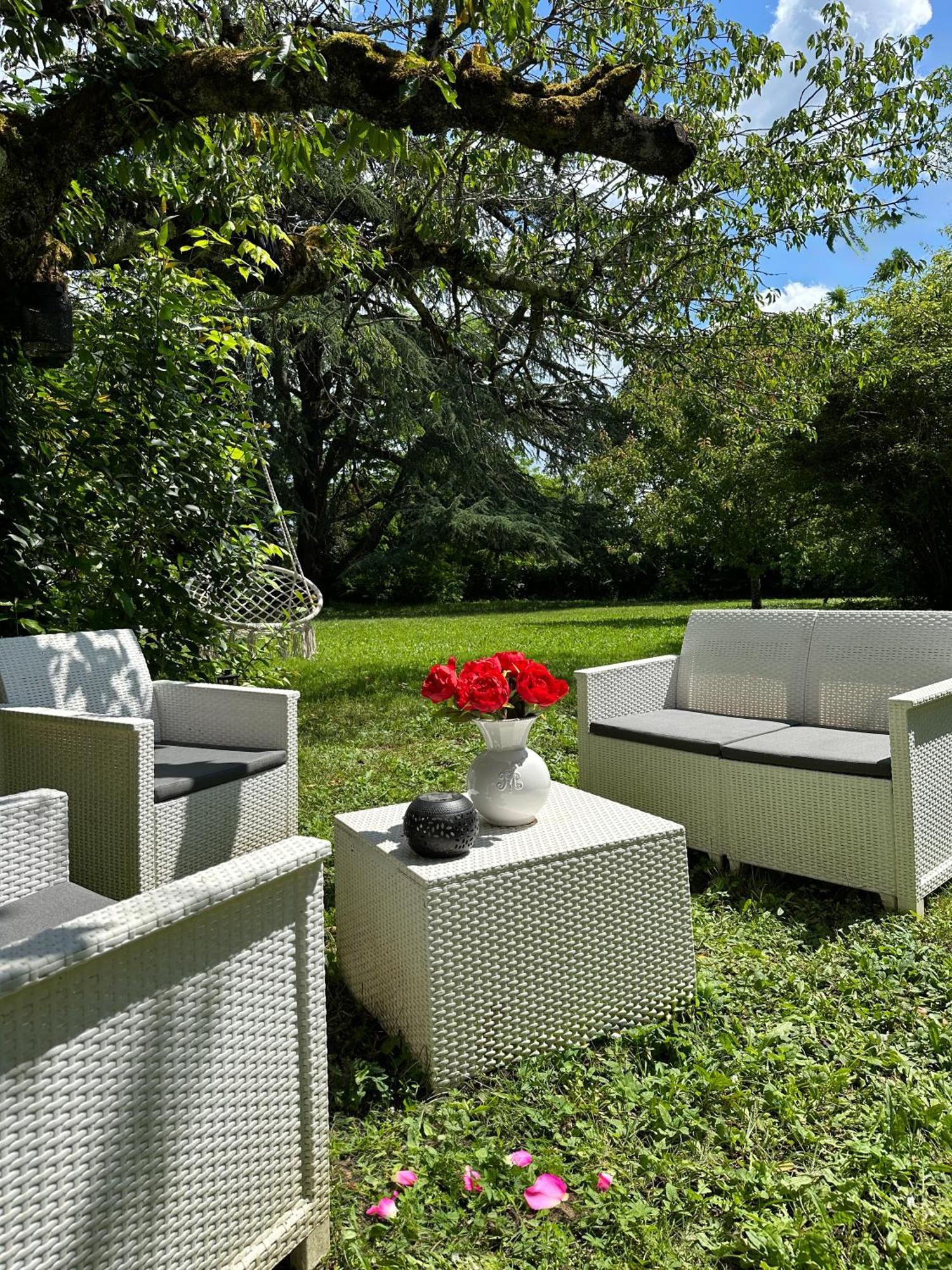 La Maison De Romance D'Hauterive Villeneuve-sur-Lot Exteriér fotografie